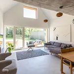 Nadfa Apartman *