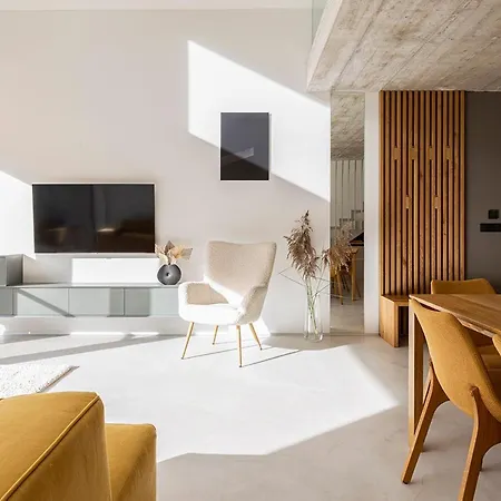 Nadfa Apartman * Dunasziget