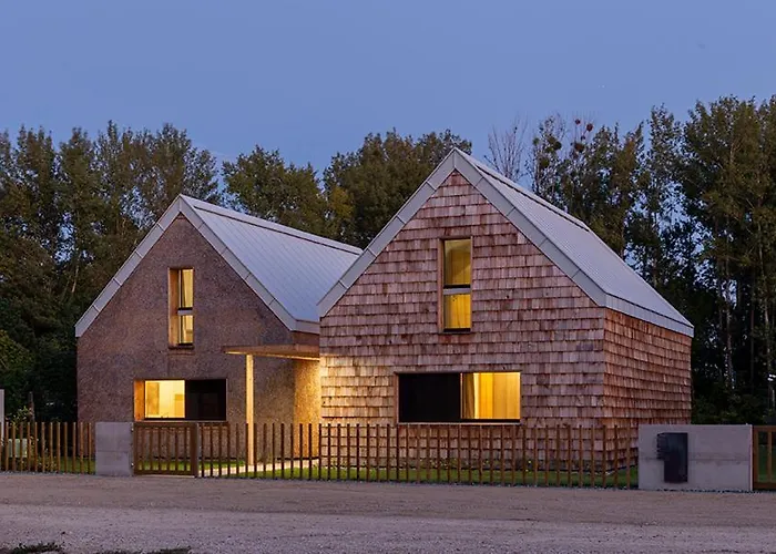 Nadfa Apartman Hotell